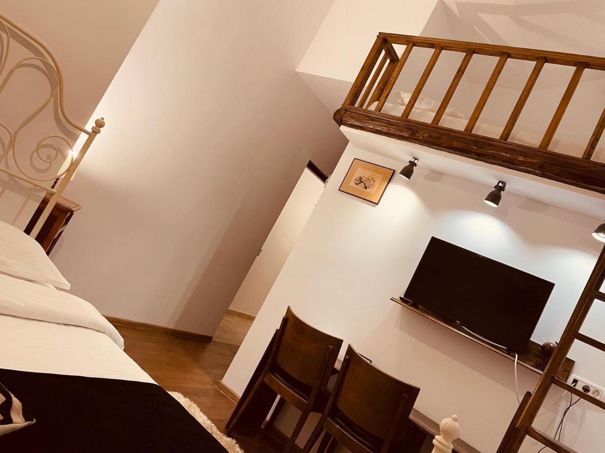 Hotel Casa Pisica Noastra Breaza  Exteriér fotografie