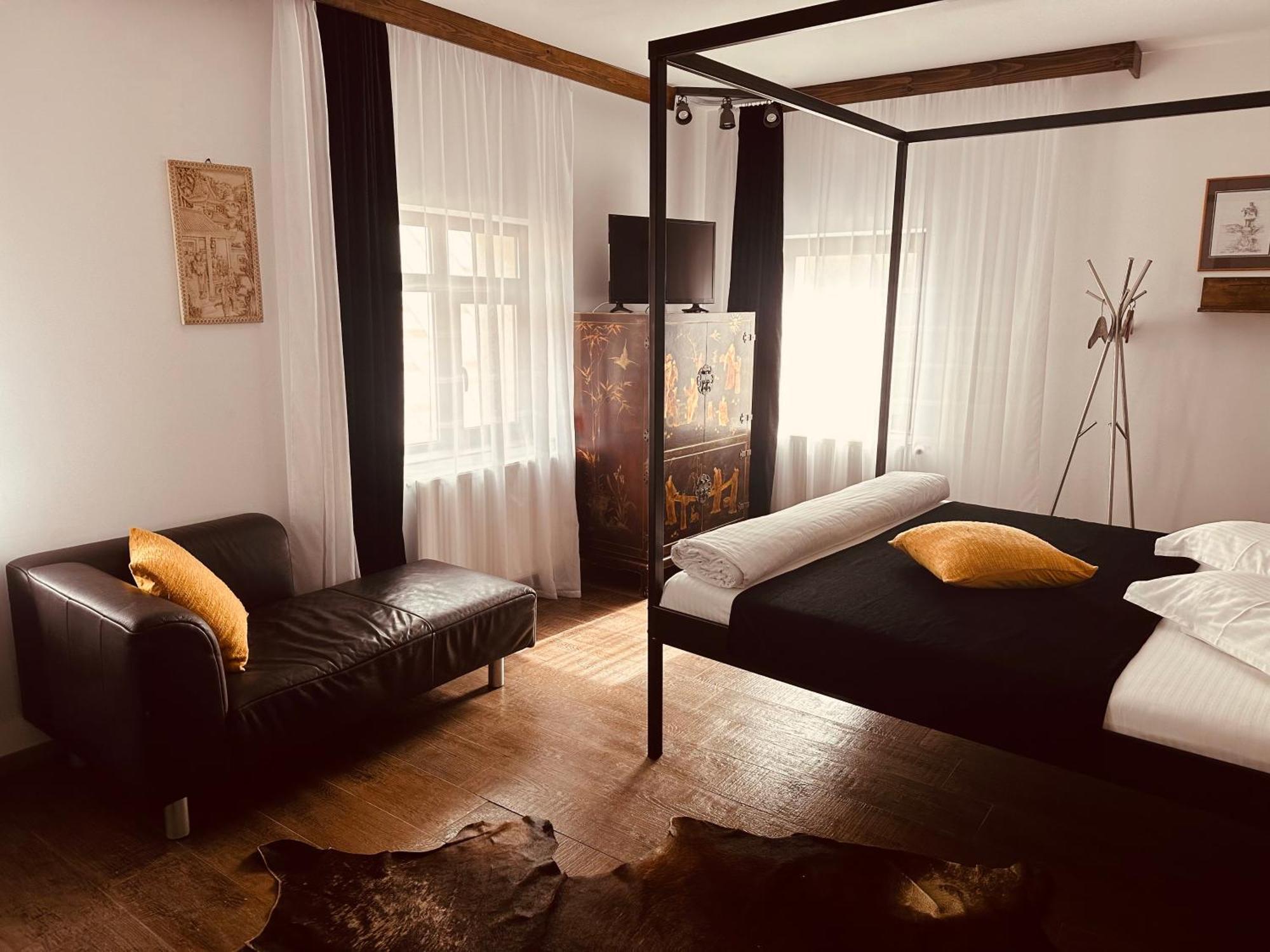 Hotel Casa Pisica Noastra Breaza  Exteriér fotografie