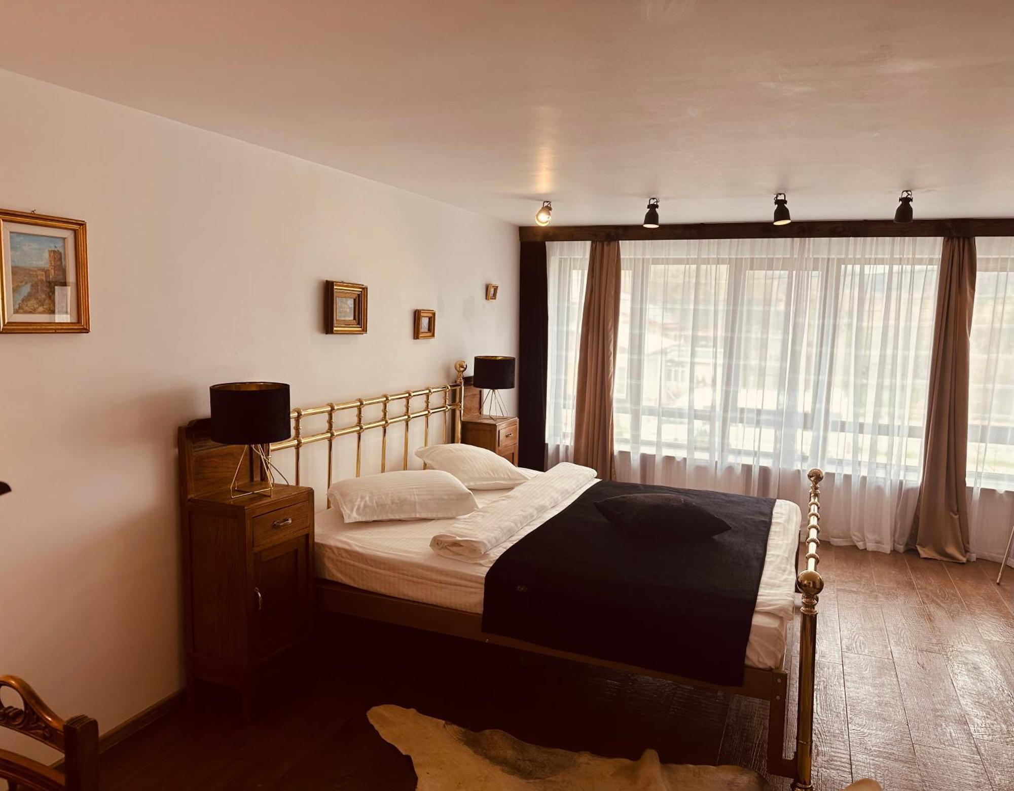 Hotel Casa Pisica Noastra Breaza  Exteriér fotografie